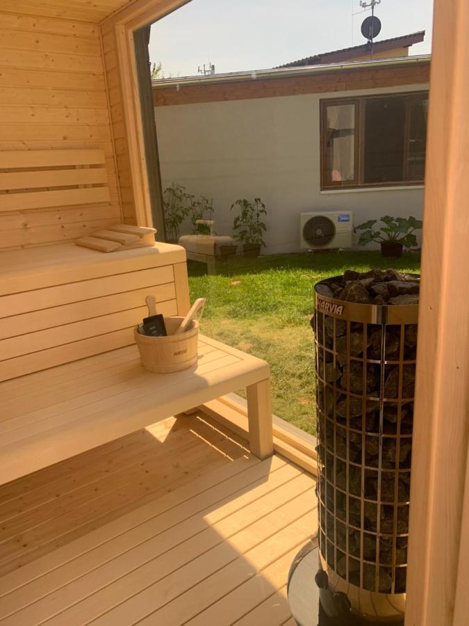 Apartman S Wellness Sluzbami Čerčany Exterior foto